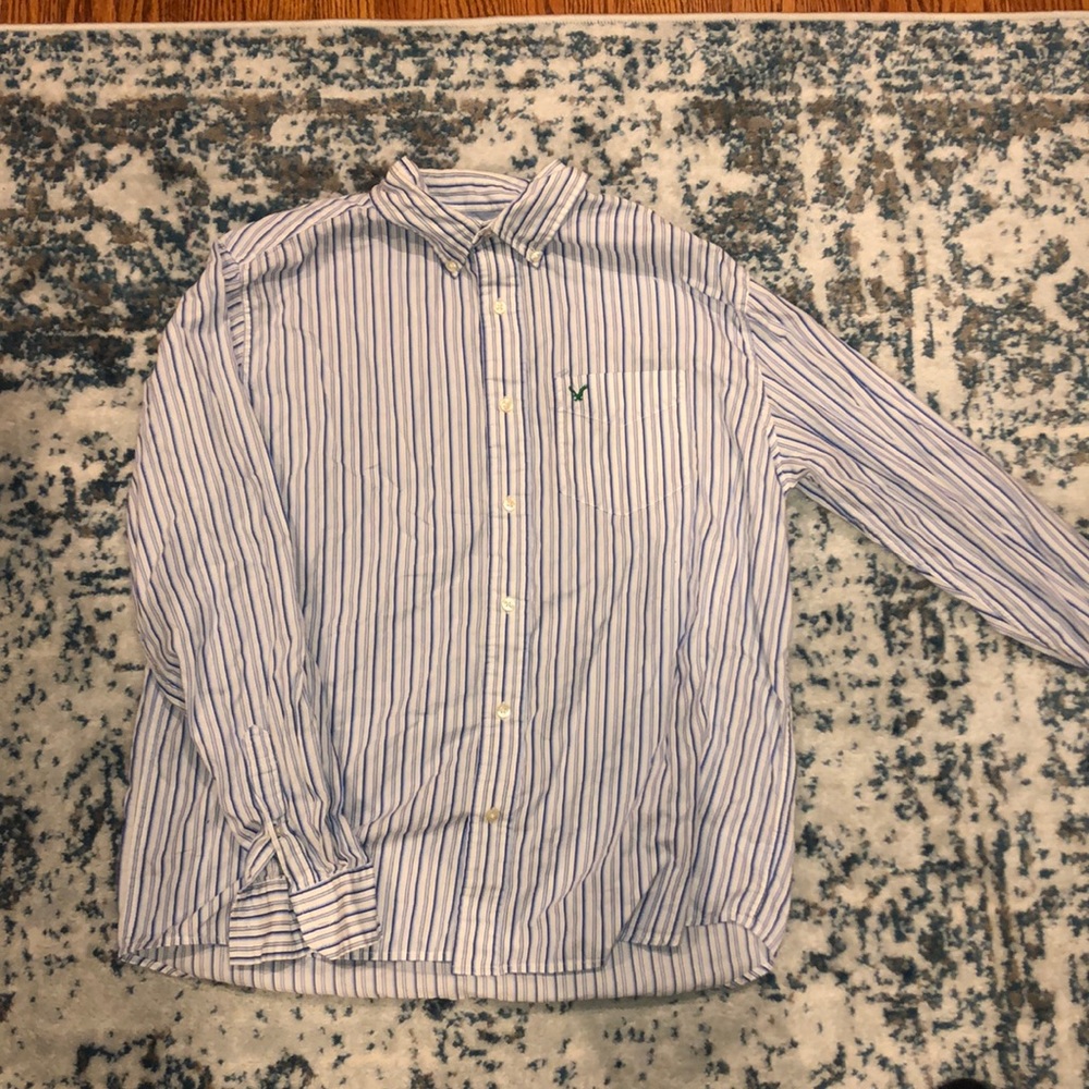 American Eagle Button Up Shirt
